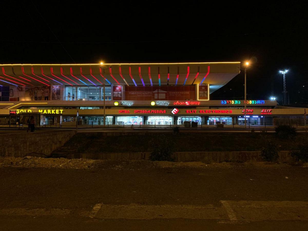 Hotel Leo Palace Tbilisi Buitenkant foto